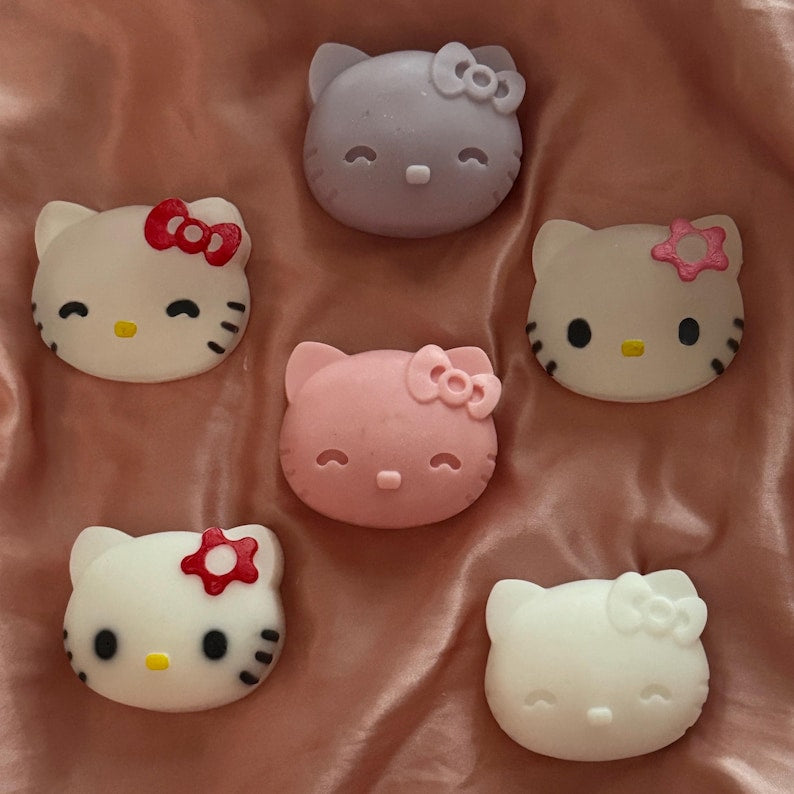 Hello kitty soap, Daisy Soap, Flower Soap, Mini soap, Birthday Gift, Party Favor, Baby Shower Favor, Wedding Favor, Gift Box Set, Kids Soap